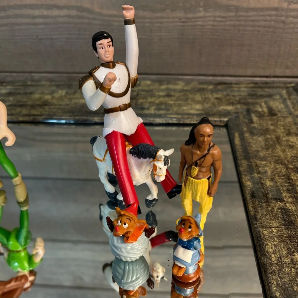 Disney Action Figure Set of 15 Multicolor Cake Toppers Official Characters Lot